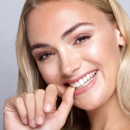 Minty Fresh Teeth Whitening Strips - Benzi pentru albirea dintilor