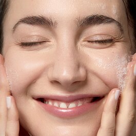 Soy Face Cleanser - Gel de curățare și demachiant pentru față, cu soia