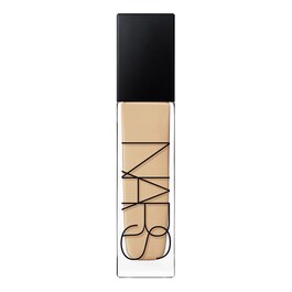Natural Radiant Longwear Foundation image