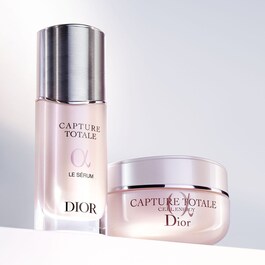 Capture Totale - Crema antirid pentru fermitate