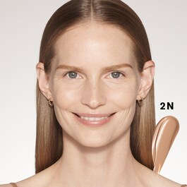 Futurist Soft Touch Brightening Skincealer Concealer - Corector Iluminator