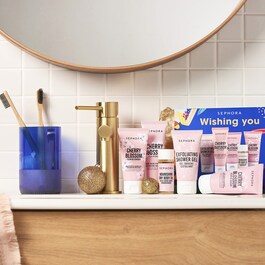 Set 5 produse pentru baie si corp - Wishing you