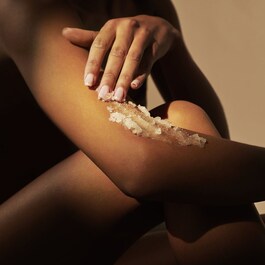 The Ritual of Mehr Body Scrub - Exfoliant corp