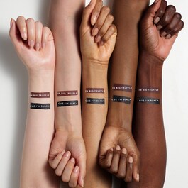 Flyliner Longwear Liquid Eyeliner - Tus de ochi