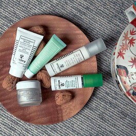 Botanical D-TOX - Tratament de noapte cu efect de detoxifiere a pielii