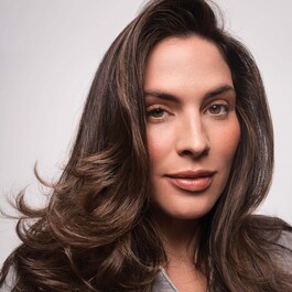 Full Volume & Root-Lifting Spray - Spray pentru volum