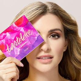 Paleta Tartelette™ in Bloom Amazonian clay