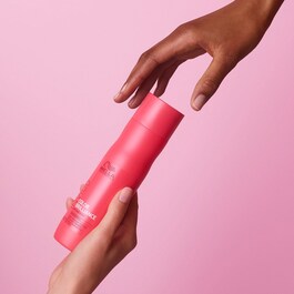 Color Brilliance - Sampon pentru parul vopsit, fin spre normal