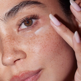Jet Lag Overnight Eye Serum – Ser de noapte hidratant pentru conturul ochilor