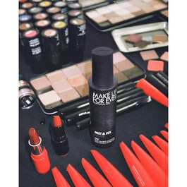 Mist & Fix Matte - Spray fixare matifiant 24h