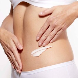 Clarins Super Restorative Balm - Crema pentru abdomen si talie