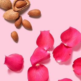 The Ritual of Ayurveda Body Scrub - Exfoliant pentru corp
