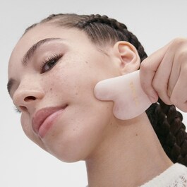 Gua Sha Quartz Rose - Fata si gat