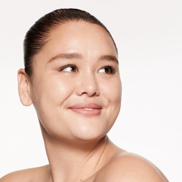 Revitalessence Skin Glow Foundation SPF 30 - Fond de ten