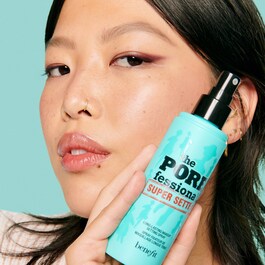 The POREfessional Super Setter Long Lasting Makeup Setting Spray Mini