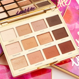 Paleta Tartelette™ in Bloom Amazonian clay