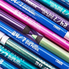 24/7 Glide-On Eye Pencil Waterproof - Creion contur cu aspect pudrat