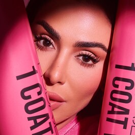 1 Coat Wow! Extra Volumizing and Lifting Mascara - Mascara pentru volum