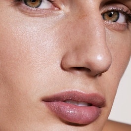 Gloss Bomb Universal Lip Luminizer - Luciu de buze