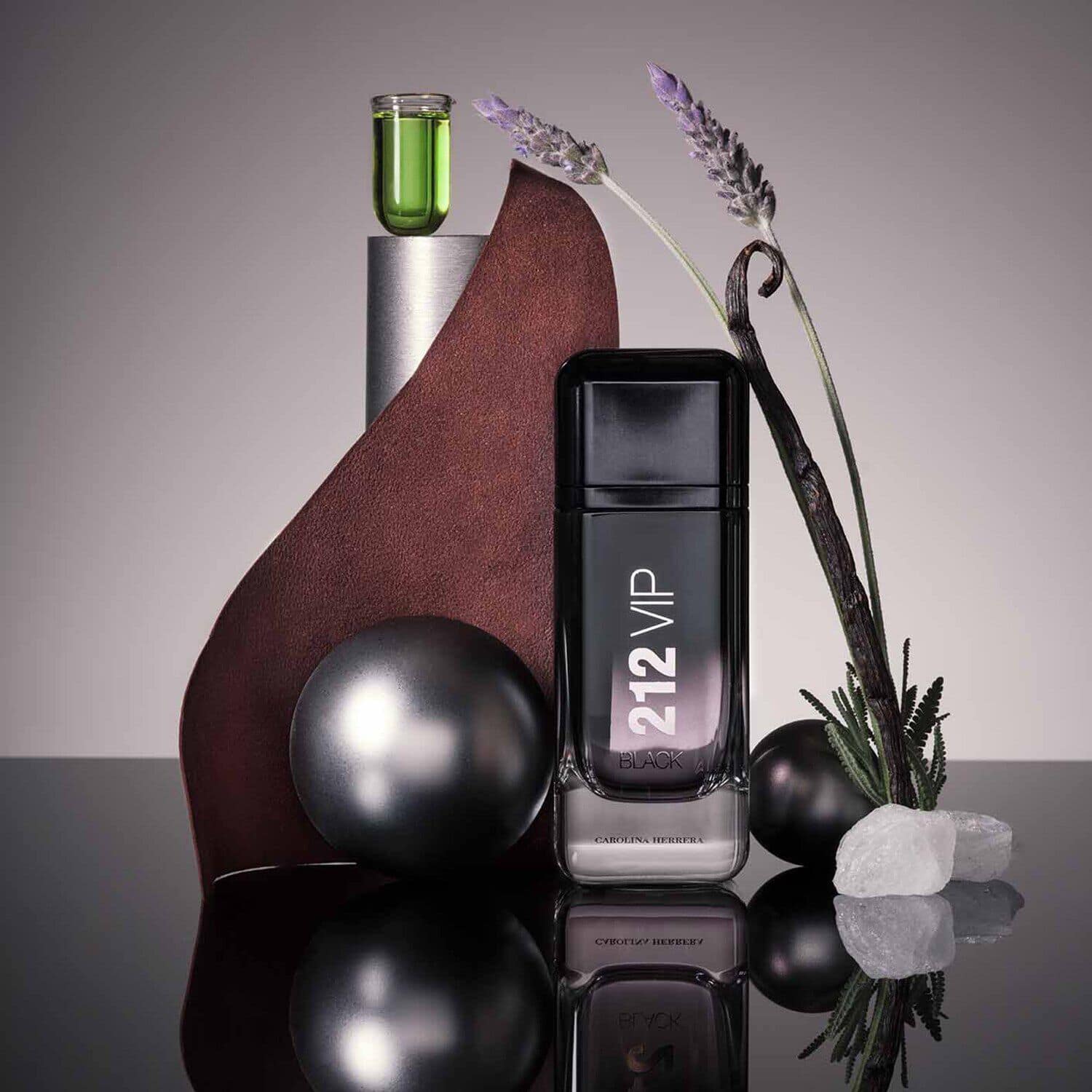 212 Vip Black Eau de Parfum CAROLINA HERRERA SEPHORA