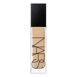 Natural Radiant Longwear Foundation image
