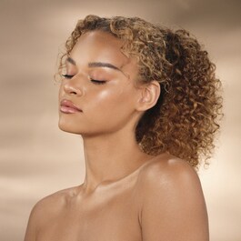 Glow Seeker Highlighter – Iluminator
