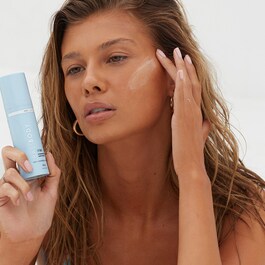 Hydrating Face Sunscreen - Crema cu protectie solara SPF 50 pentru ten