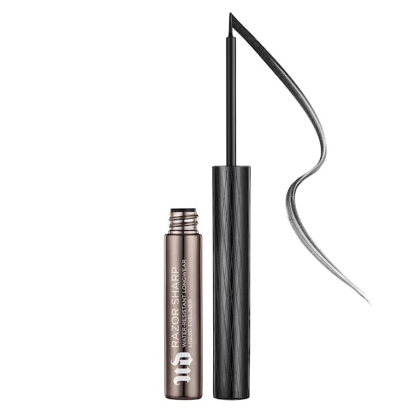 Razor Sharp Eyeliner Liquide - Tus de ochi rezistent la apa, URBAN DECAY