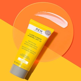 Clean Screen Mineral SPF 30 - Crema matifianta cu protectie solara