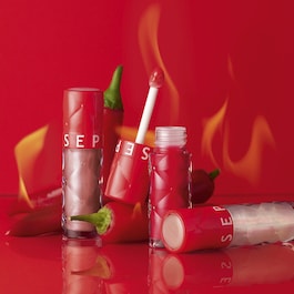 Outrageous intense - Gloss de buze hidratant pentru volum
