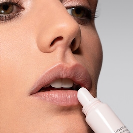 Rigenera Anti-Wrinkle Plumping Lip Treatment - Tratament reparator pentru buze