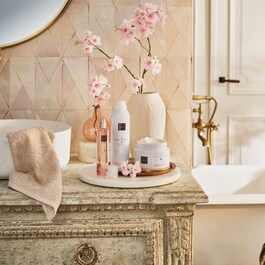 The Ritual of Sakura - gel de duș spumă