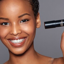 Tinted Blur Stick - Baton pigmentat pentru fata