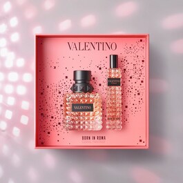Born in Roma Coral Donna - Set cadou apa de parfum femei