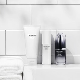 Shiseido Men Energizing Moisturizer - Fluid lejer hidratant pentru fata