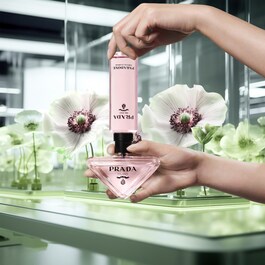 Paradoxe Virtual Flowers - Refillable Eau de Parfum