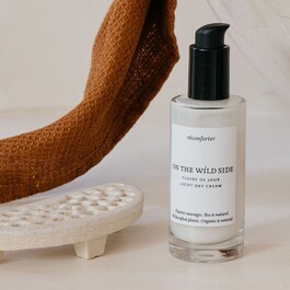 Light Day Cream - Crema hidratanta pentru zi