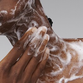 Clarifying face & body cleanser - Gel de curatare pentru fata si corp