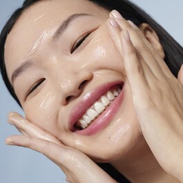 Cleansing & Soothing Micellar Gel - Gel de curatare pentru ten