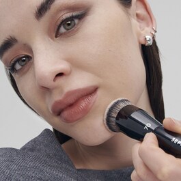 Pro Brush 70 - Pensula pentru fond de ten