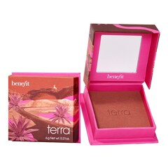 Terra WANDERful World - Fard de obraz, BENEFIT COSMETICS