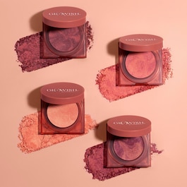 GLOWISH by Huda Beauty - Fard de obraz vegan
