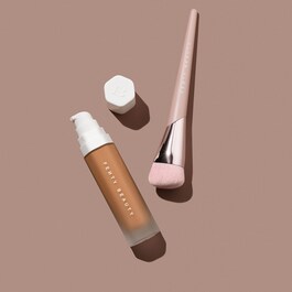 Precision Foundation Brush 145 - Pensula de machiaj