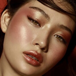 Bloom Face Glow Palette - Paleta farduri de obraz si iluminatoare
