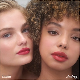 Legendary Serum Lipstick – Serum hidratant pentru buze