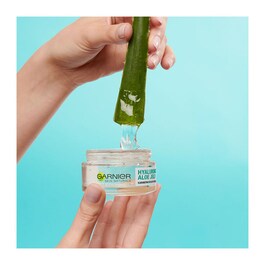 Hyaluronic Aloe Moisturizing Jelly
