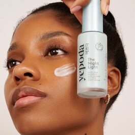 The Night Light – Crema hidratanta fara uleiuri, cu artemisie si niacinamide