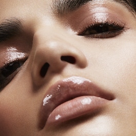 Gloss Bomb Universal Lip Luminizer - Gloss iluminator pentru buze