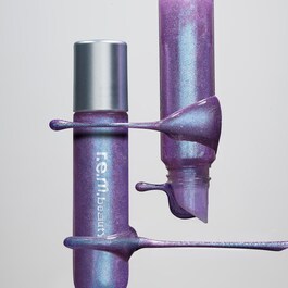 On Your Collar - Gloss de buze cu efect de volum