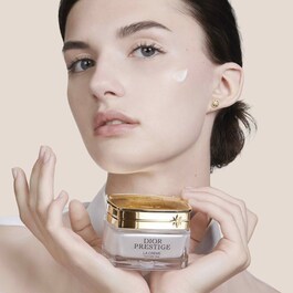 Dior Prestige La Crème Texture Fine - Crema reparatoare efect anti-imbatranire 
